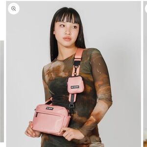 🎀 BIGGER & BETTER than Cocopup: Practical chic dog walking pink crossbody bag!